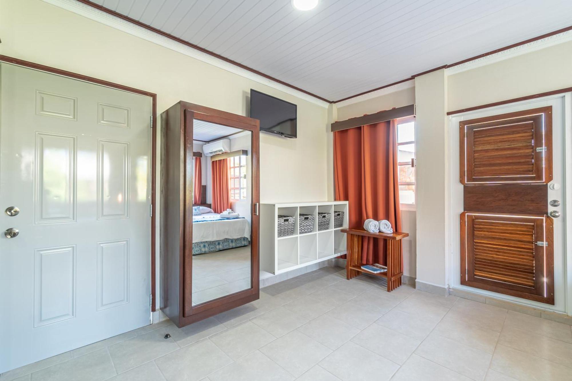 Island Magic Beach Resort เคย์คอล์กเกอร์ ภายนอก รูปภาพ